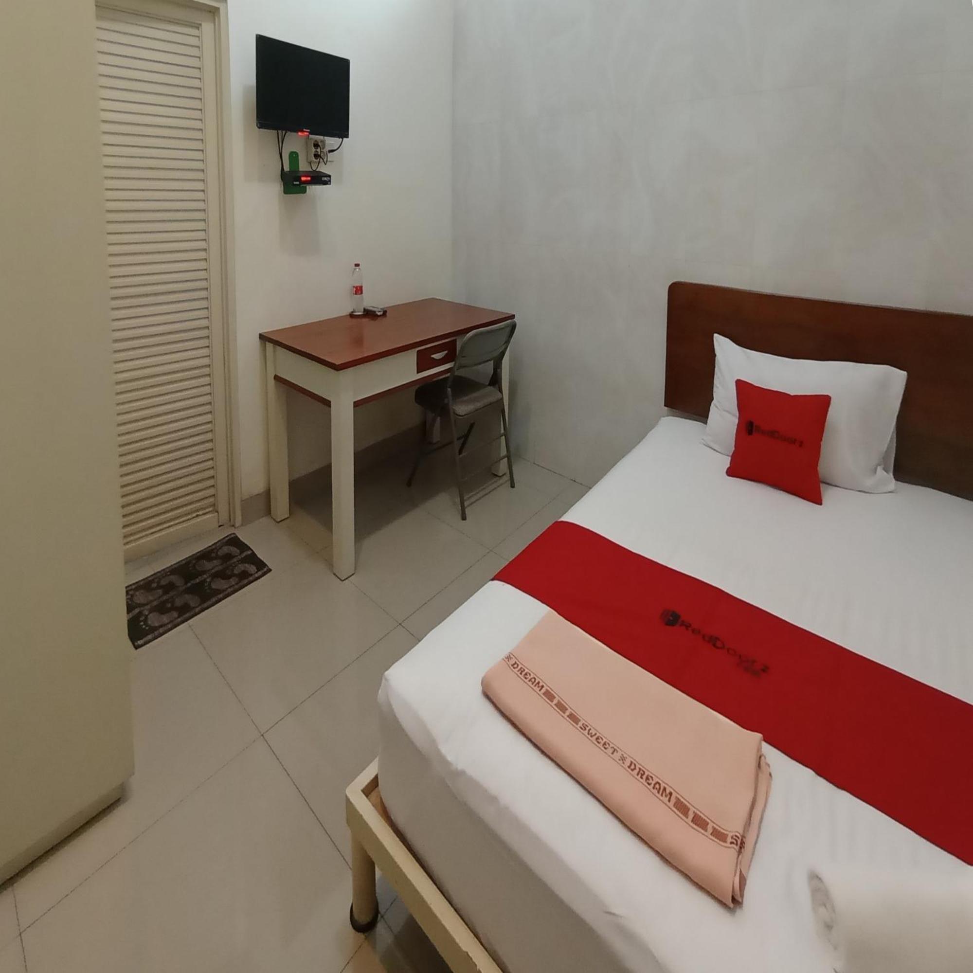 Reddoorz At Syariah House Purwokerto酒店 外观 照片