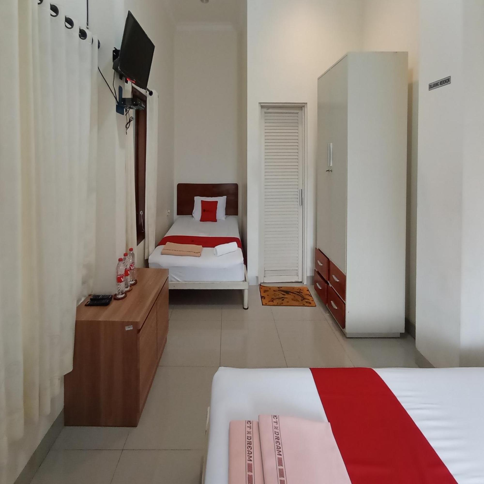 Reddoorz At Syariah House Purwokerto酒店 外观 照片