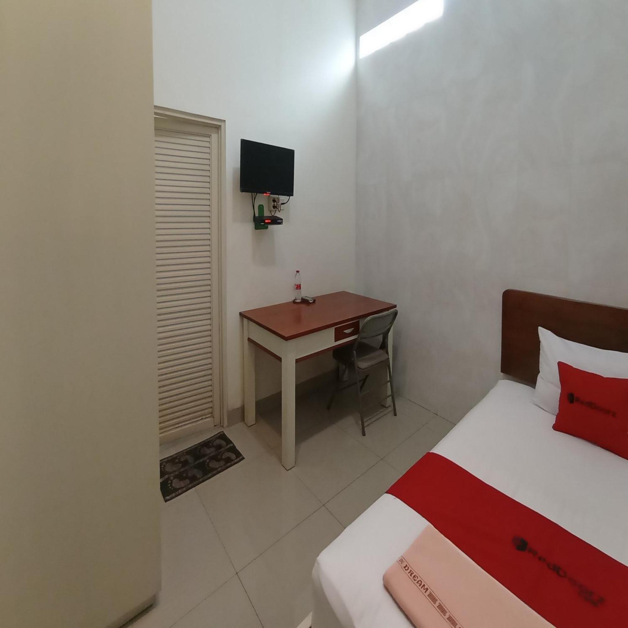 Reddoorz At Syariah House Purwokerto酒店 外观 照片