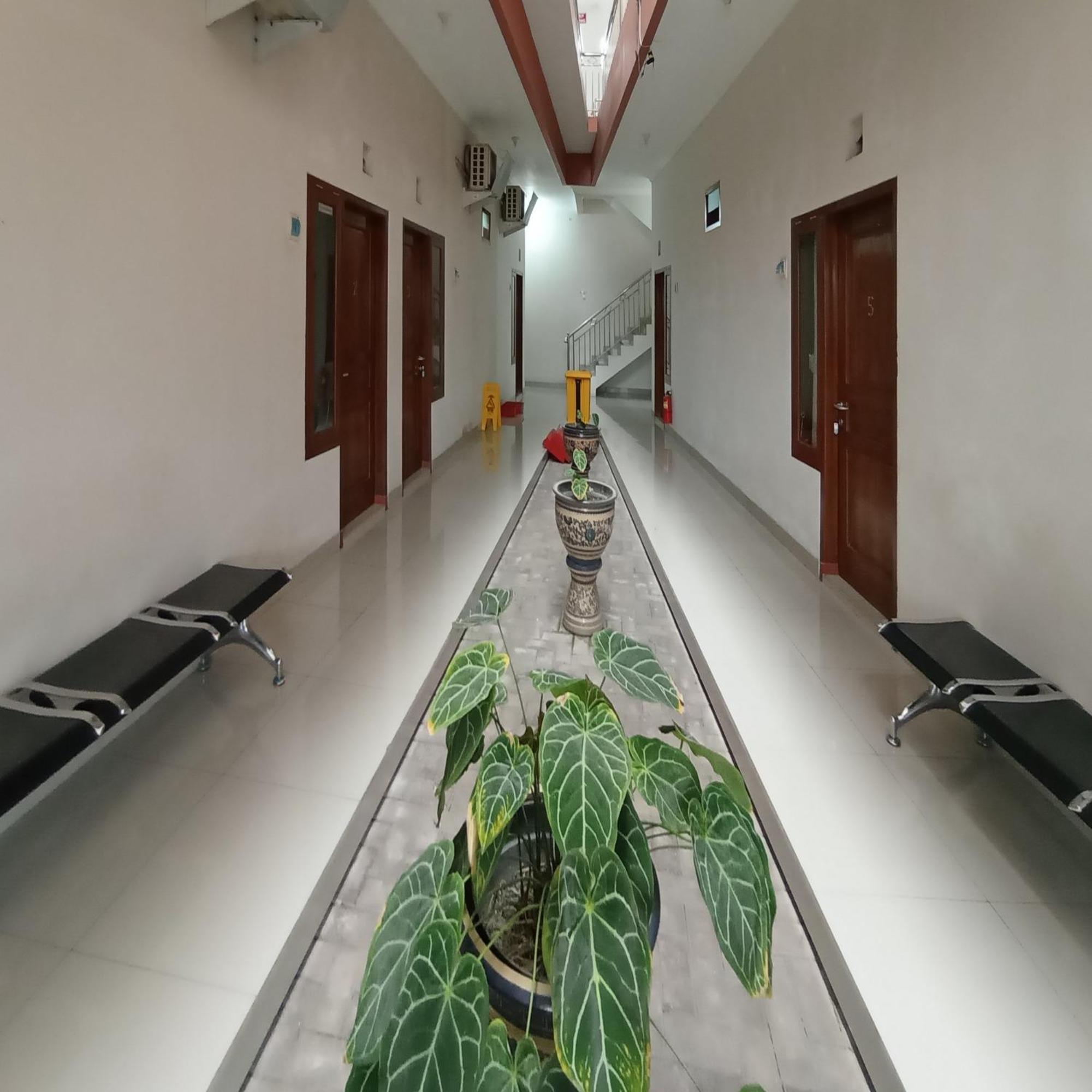 Reddoorz At Syariah House Purwokerto酒店 外观 照片
